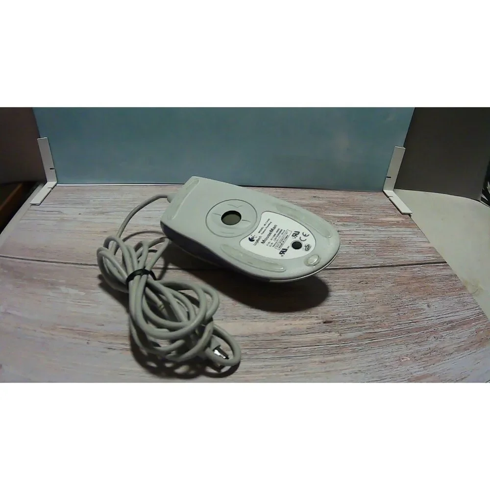 Vintage Logitech MouseMan (M-C44) 3-Button PC Mouse – PS/2 Connector